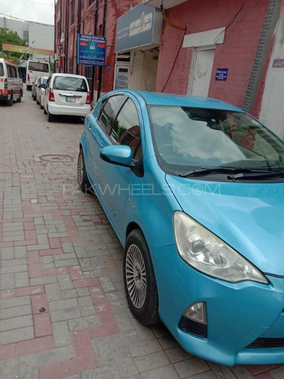 Toyota Aqua 2012 for Sale in Lahore Toyota Aqua 2012 for Sale in Lahore Image-8