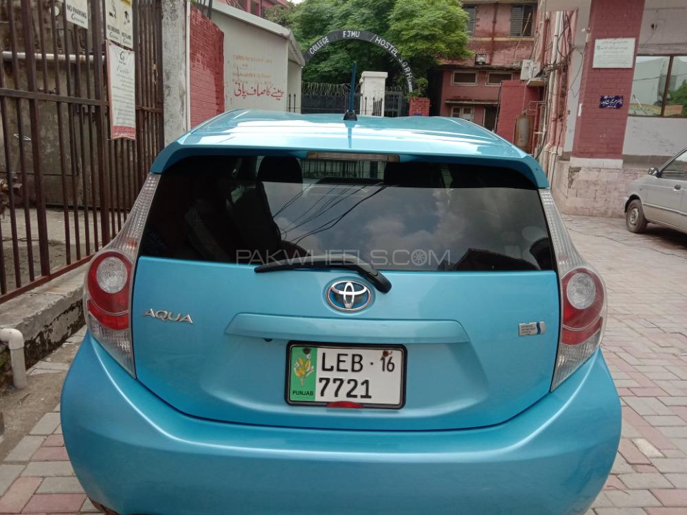 Toyota Aqua 2012 for Sale in Lahore Toyota Aqua 2012 for Sale in Lahore Image-9