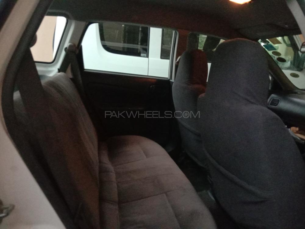 Toyota Aqua 2012 for Sale in Lahore Toyota Aqua 2012 for Sale in Lahore Image-12