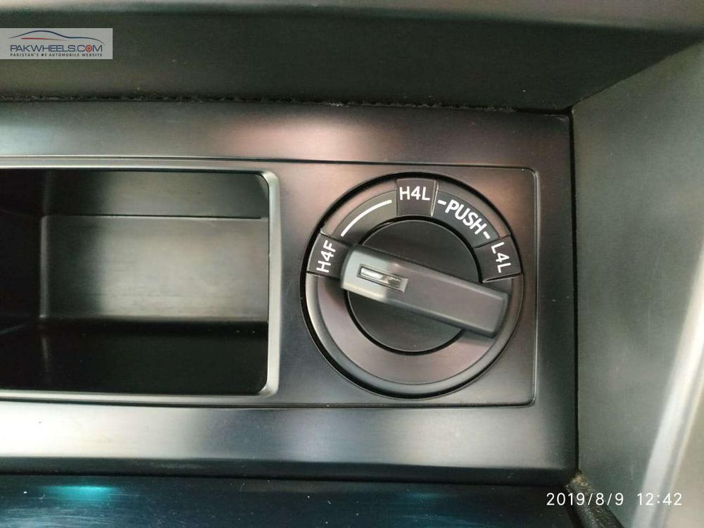 Toyota Prado 2011 for Sale in Lahore Toyota Prado 2011 for Sale in Lahore Image-18