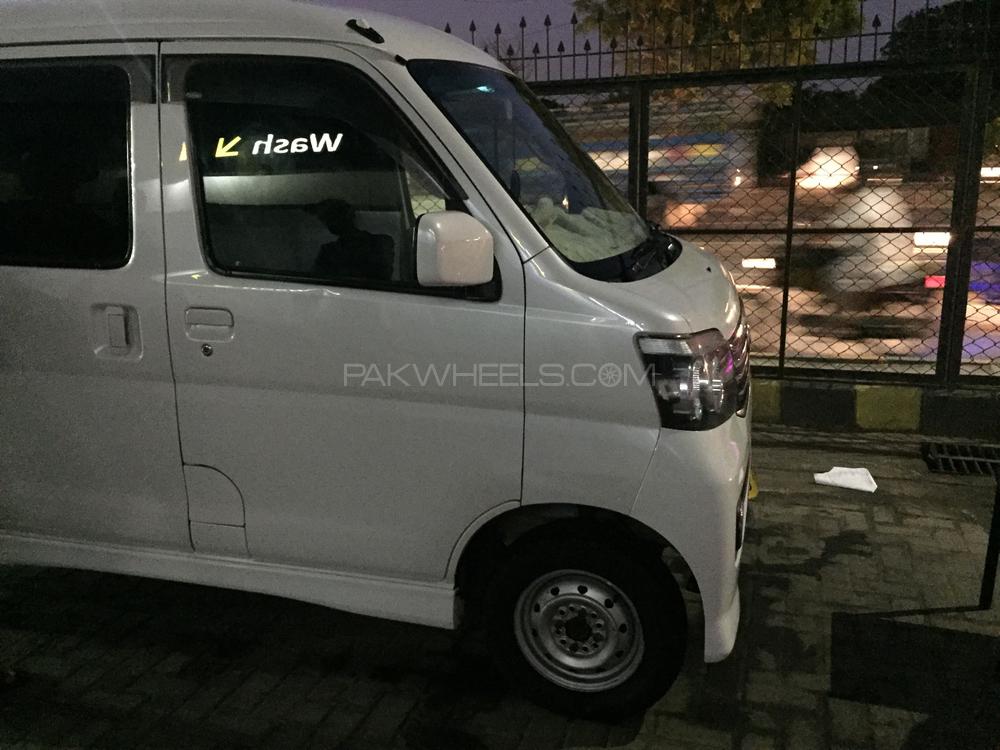 Daihatsu Atrai Wagon 2012 for Sale in Karachi Daihatsu Atrai Wagon 2012 for Sale in Karachi Image-5