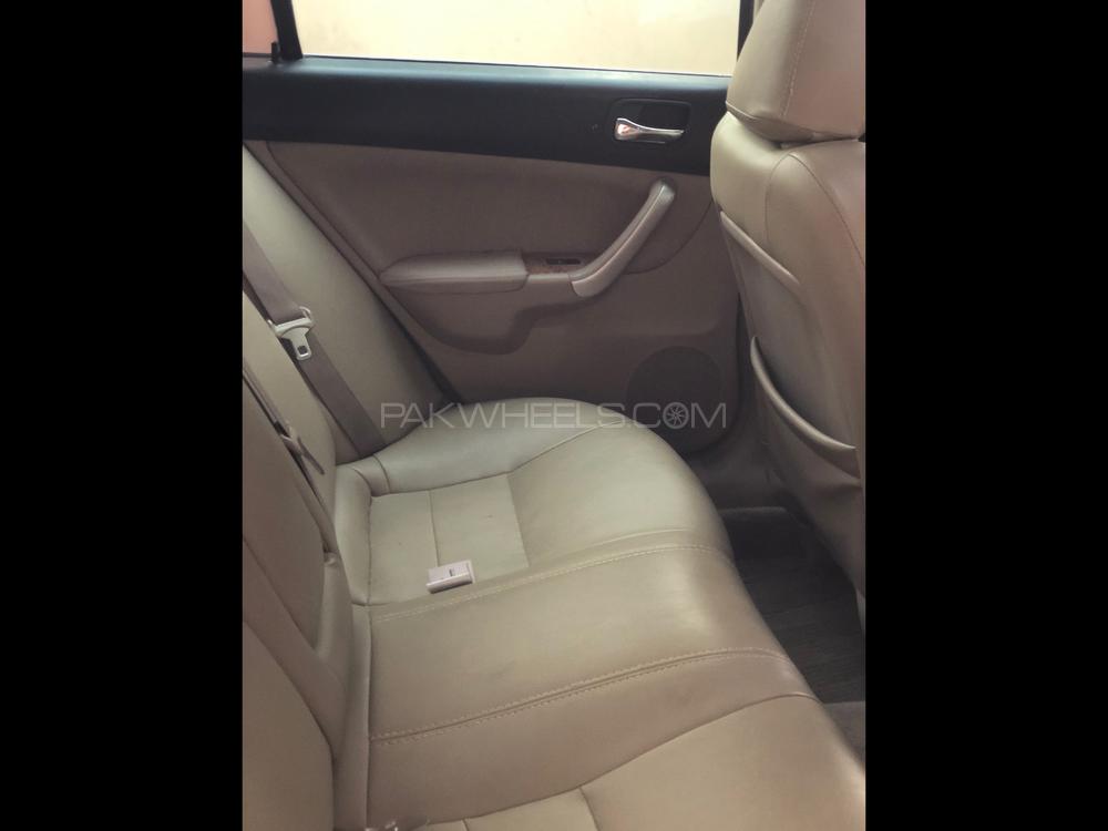 Honda Accord 2003 for Sale in Lahore Honda Accord 2003 for Sale in Lahore Image-11