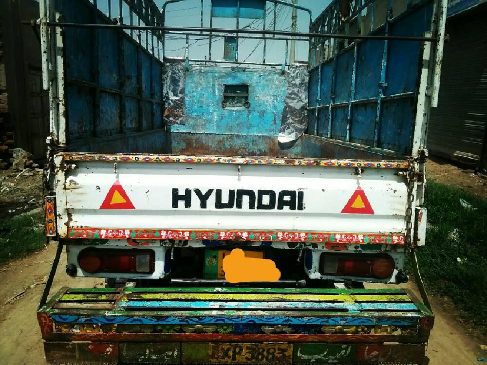 Hyundai Shehzore 2000 for Sale in Faisalabad Hyundai Shehzore 2000 for Sale in Faisalabad Image-5