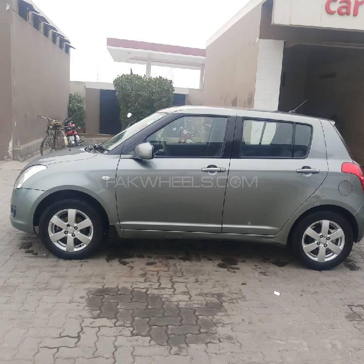 Suzuki Swift 2013 for Sale in Okara Suzuki Swift 2013 for Sale in Okara Image-5