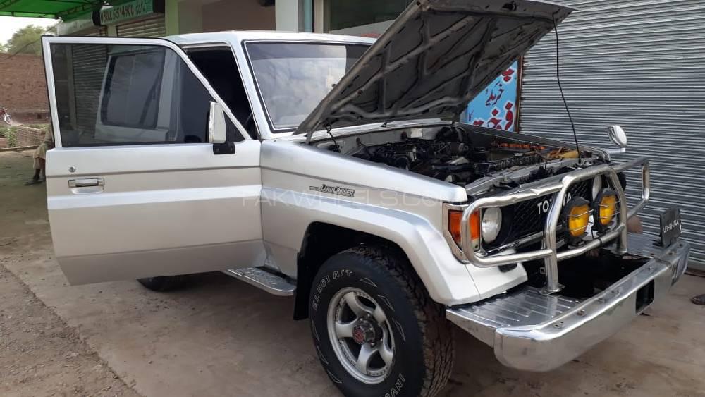 Toyota Land Cruiser 1985 for Sale in Jhang Image-1
