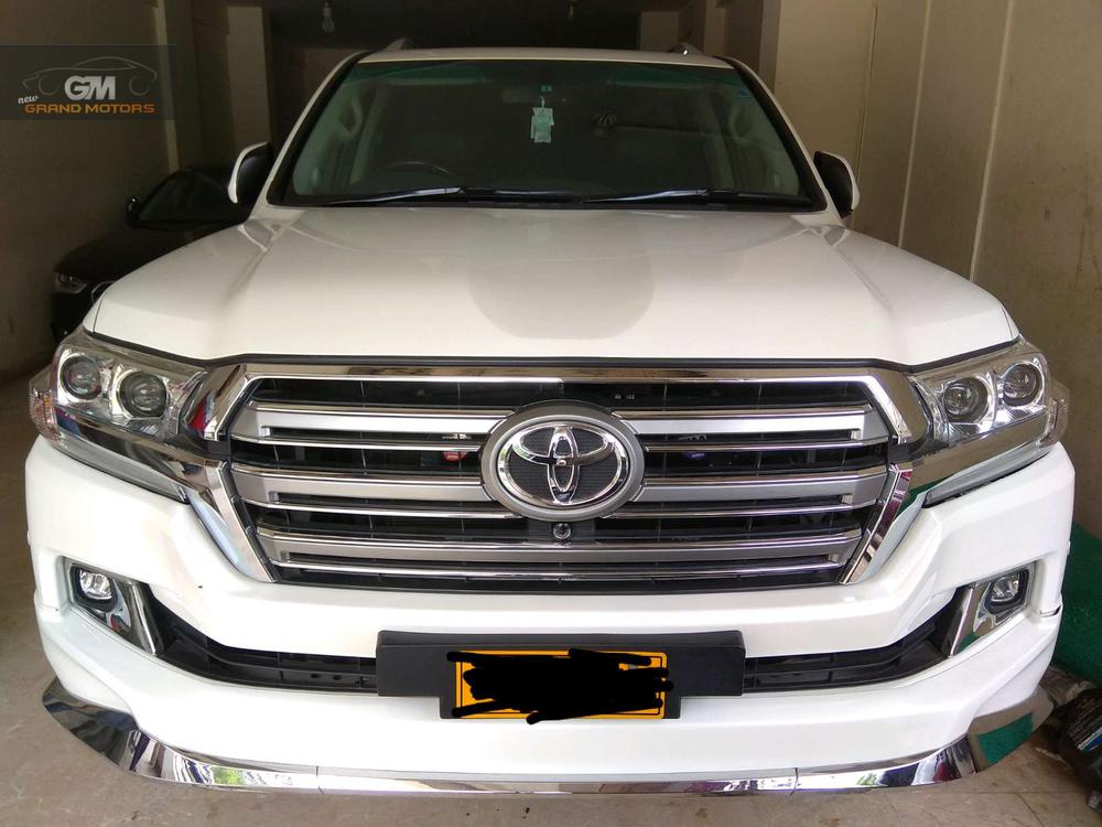 Toyota Land Cruiser 2011 for Sale in Karachi Image-1