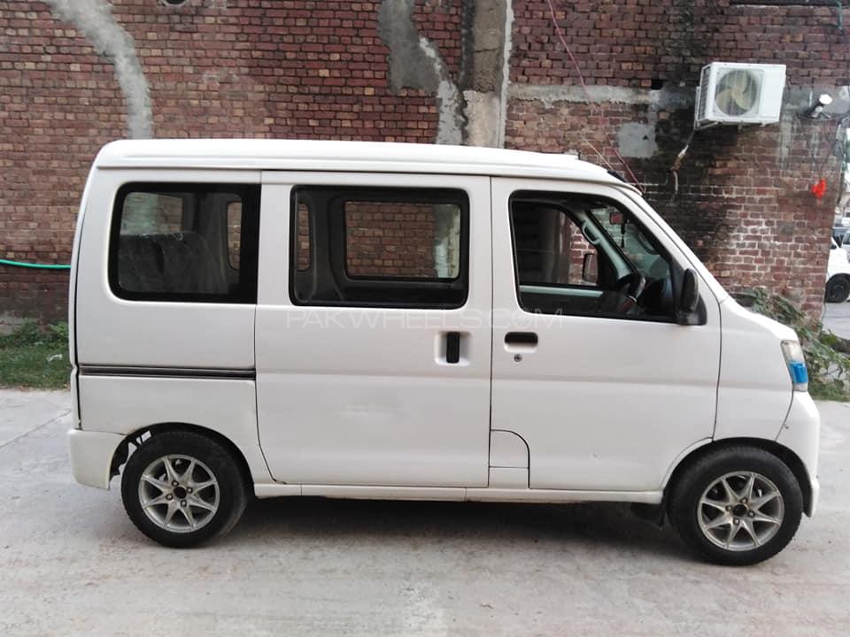 Daihatsu Hijet 2007 for Sale in Gujranwala Image-1