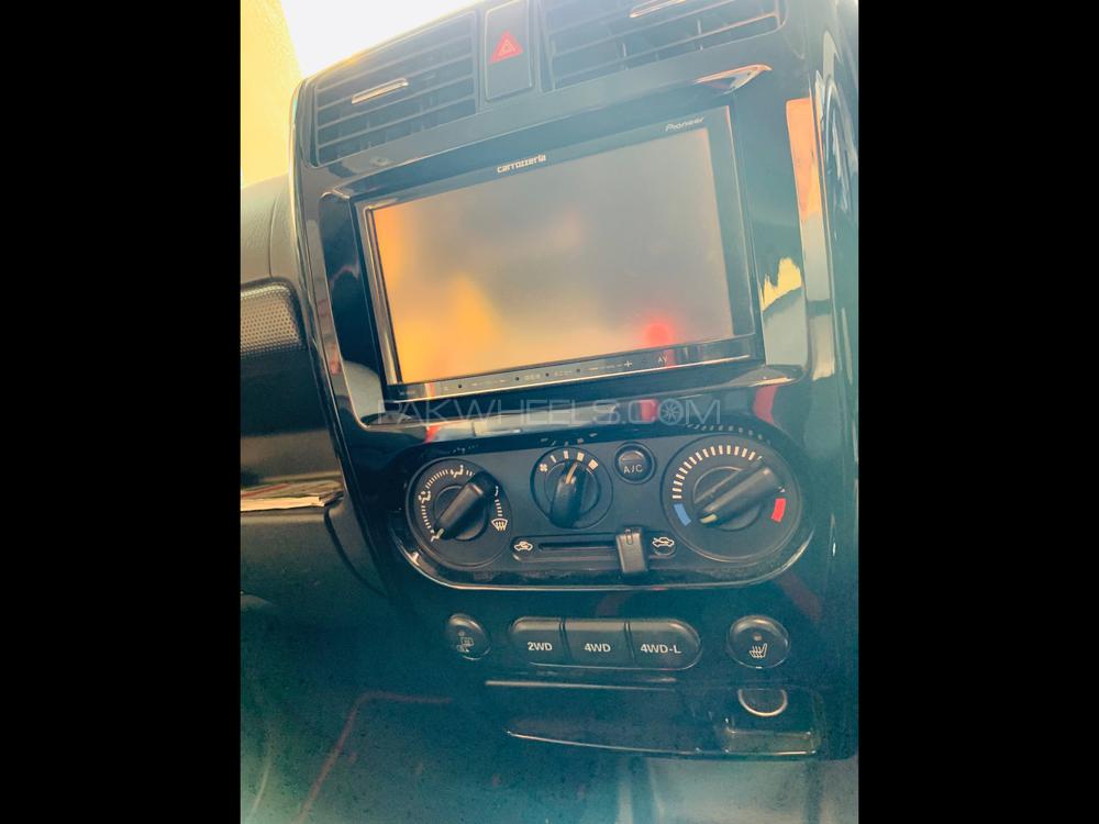 Suzuki Jimny 2012 for Sale in Lahore Suzuki Jimny 2012 for Sale in Lahore Image-5