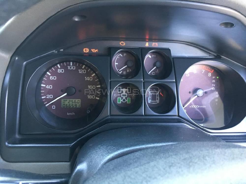 Mitsubishi Pajero 2001 for Sale in Sargodha Mitsubishi Pajero 2001 for Sale in Sargodha Image-11