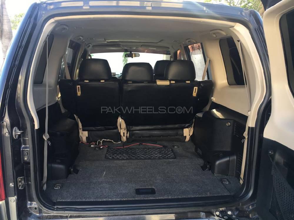 Mitsubishi Pajero 2001 for Sale in Sargodha Mitsubishi Pajero 2001 for Sale in Sargodha Image-15