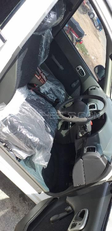 Suzuki Cultus 2015 for Sale in Sahiwal Suzuki Cultus 2015 for Sale in Sahiwal Image-7