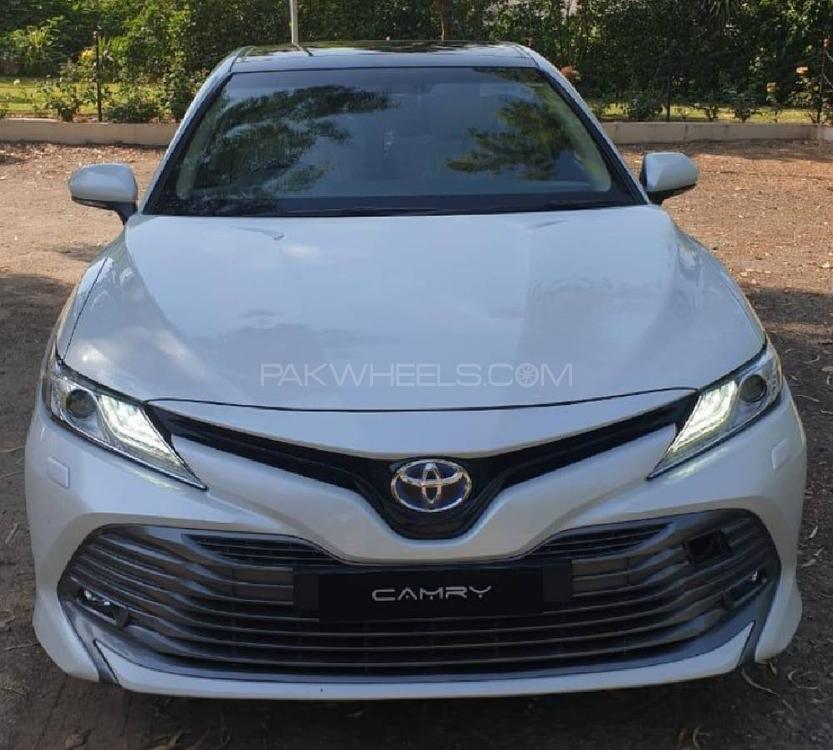 Toyota Camry 2018 for Sale in Rawalpindi Image-1