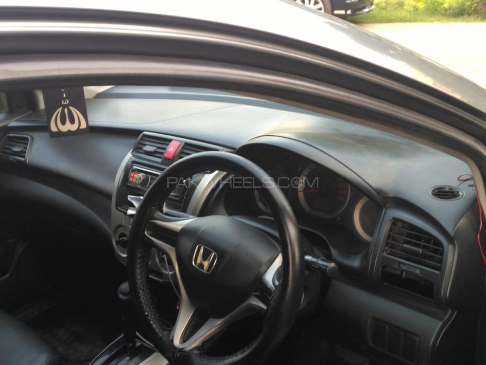 ہونڈا سٹی 2011 for Sale in لاہور ہونڈا سٹی 2011 for Sale in لاہور Image-3