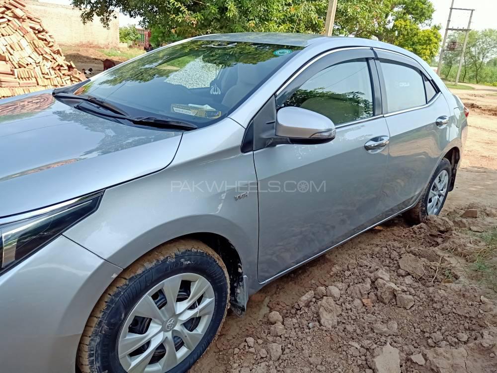 Toyota Corolla 2015 for Sale in Sargodha Toyota Corolla 2015 for Sale in Sargodha Image-2
