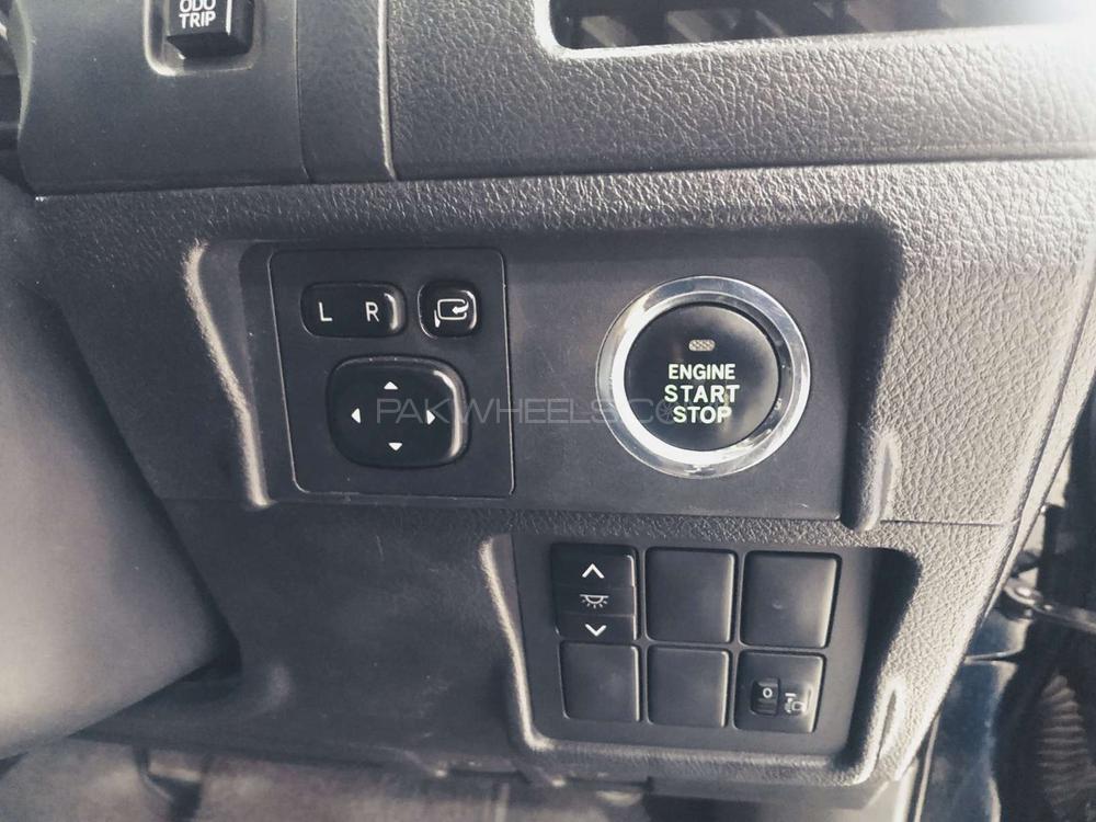 Toyota Prado 2011 for Sale in Rawalpindi Toyota Prado 2011 for Sale in Rawalpindi Image-15
