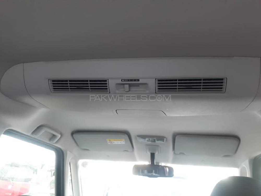 Nissan Dayz Highway Star 2018 for Sale in Gujranwala Nissan Dayz Highway Star 2018 for Sale in Gujranwala Image-7