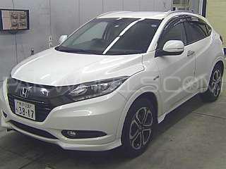 Honda Vezel 2015 for Sale in Karachi Honda Vezel 2015 for Sale in Karachi Image-3