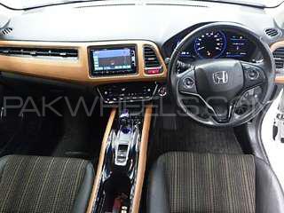 Honda Vezel 2015 for Sale in Karachi Honda Vezel 2015 for Sale in Karachi Image-6