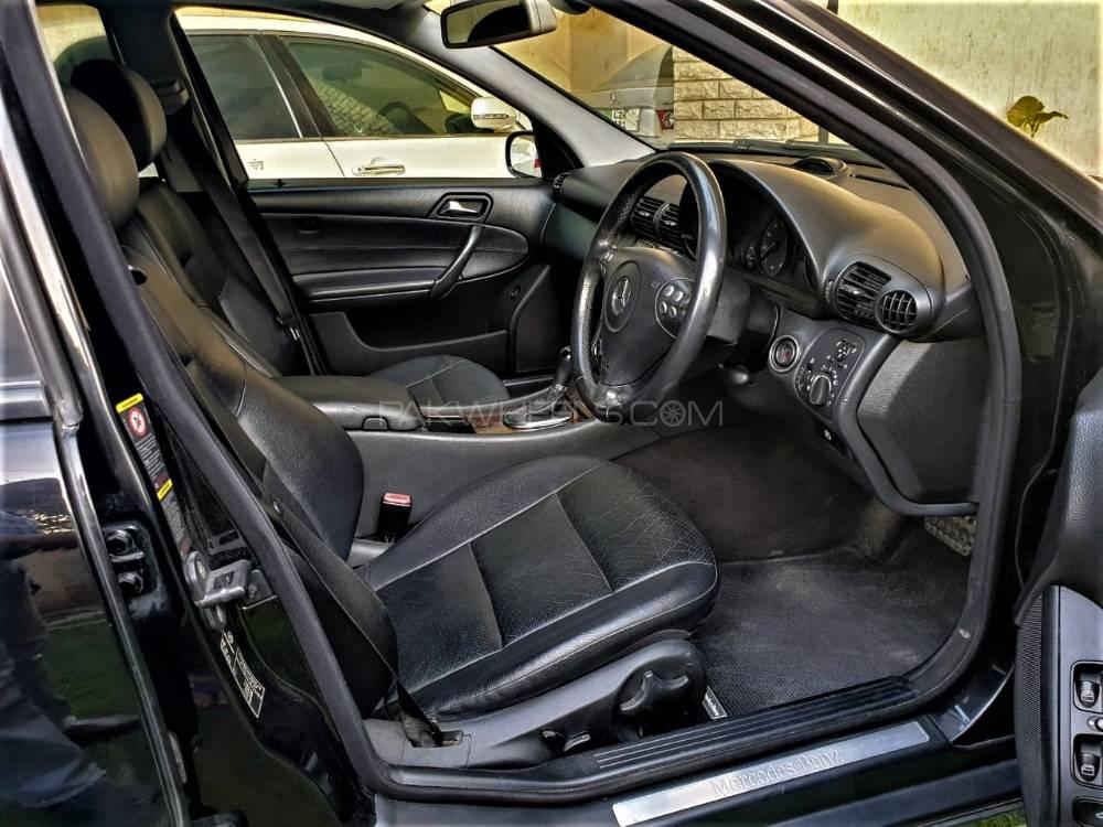 Mercedes Benz C Class 2006 for Sale in Lahore Mercedes Benz C Class 2006 for Sale in Lahore Image-10