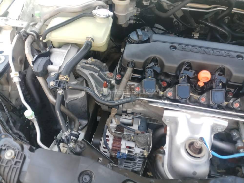 Honda Civic 2016 for Sale in Kallar Kahar Honda Civic 2016 for Sale in Kallar Kahar Image-11