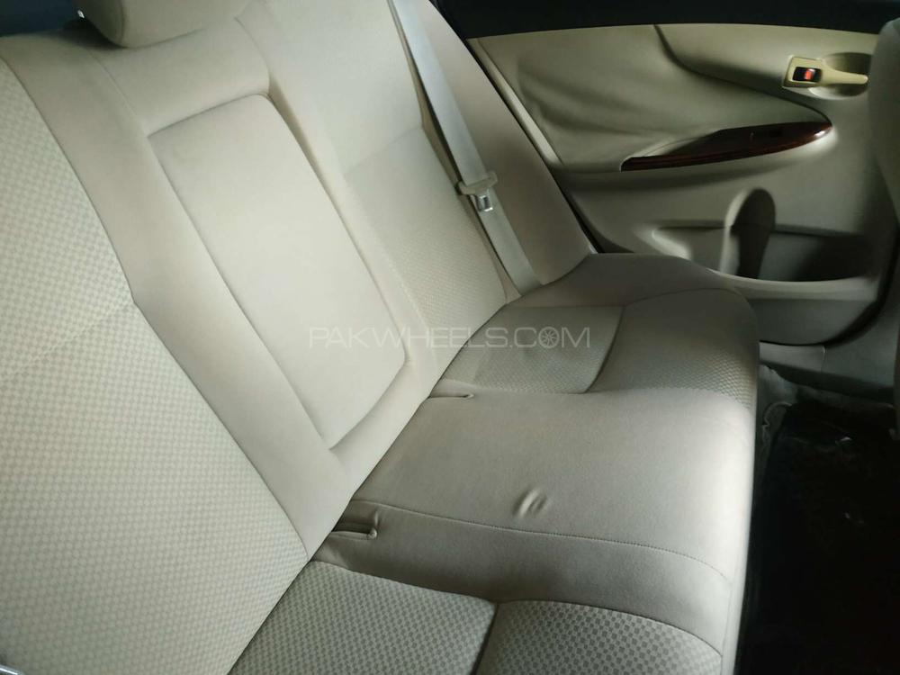 Toyota Corolla 2014 for Sale in Peshawar Toyota Corolla 2014 for Sale in Peshawar Image-5