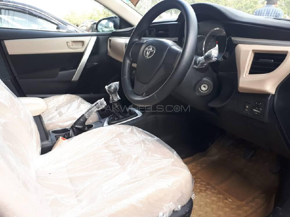 Toyota Corolla 2016 for Sale in Karachi Toyota Corolla 2016 for Sale in Karachi Image-8