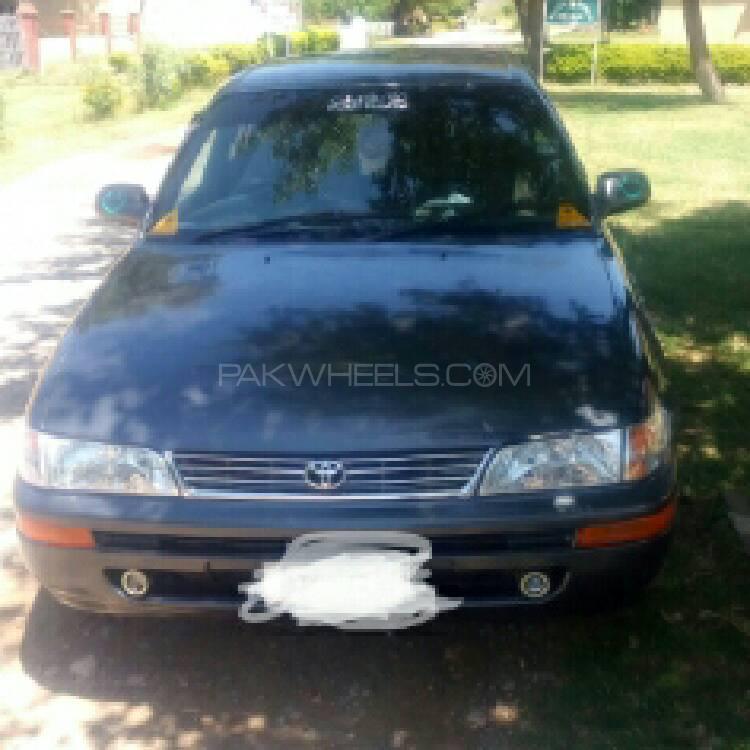 Toyota Corolla 2000 for Sale in Kohat Image-1