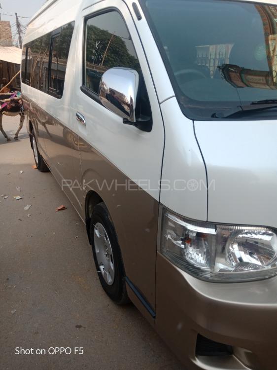 Toyota Hiace 2013 for Sale in Sahiwal Image-1