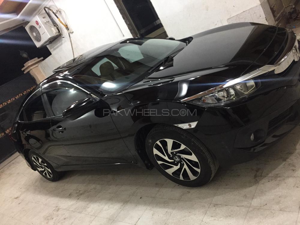 Honda Civic 2018 for Sale in Lahore Honda Civic 2018 for Sale in Lahore Image-6