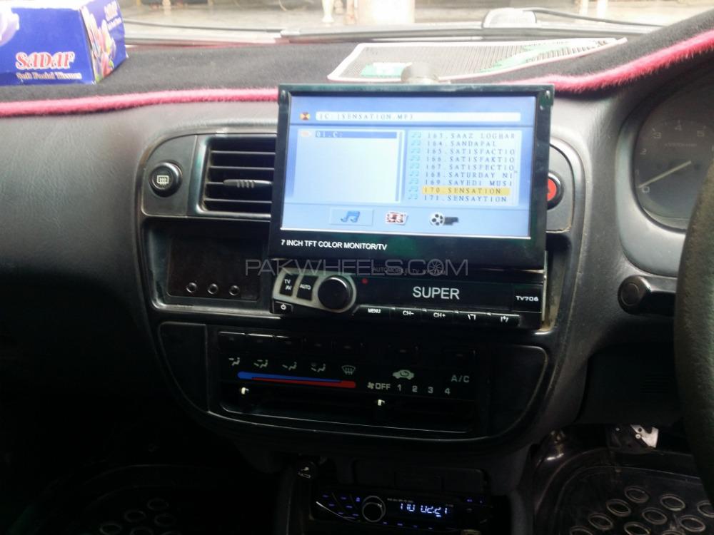 Honda Civic 2000 for Sale in Peshawar Honda Civic 2000 for Sale in Peshawar Image-9