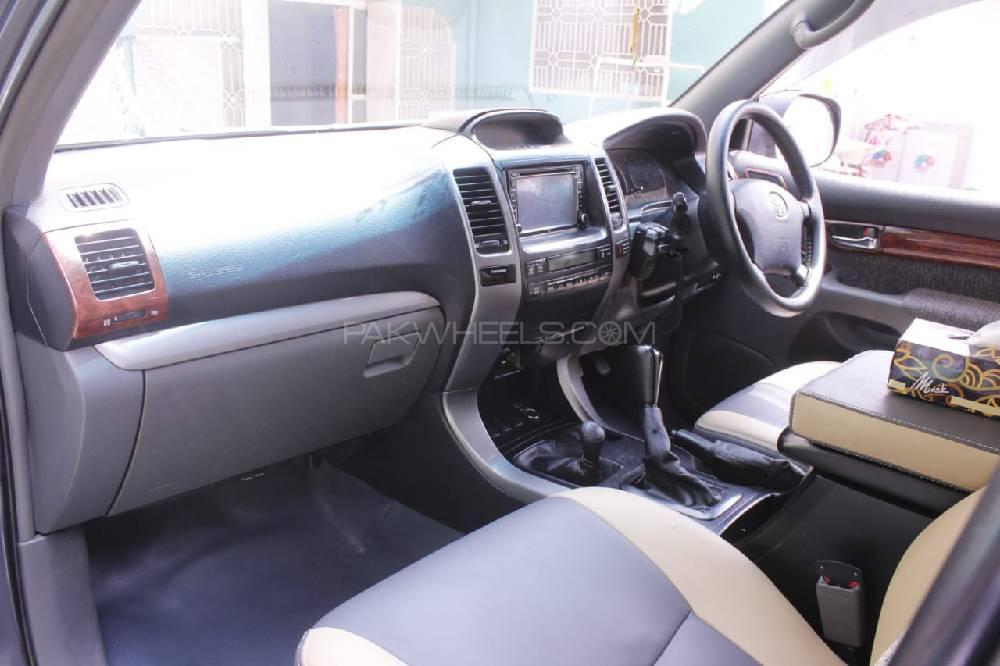 Toyota Prado 2003 for Sale in Lahore Toyota Prado 2003 for Sale in Lahore Image-12