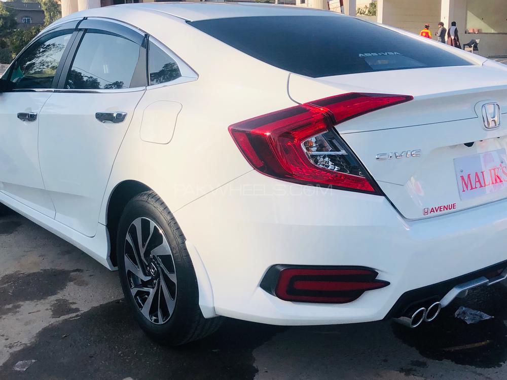 Honda Civic 2018 for Sale in Islamabad Honda Civic 2018 for Sale in Islamabad Image-5