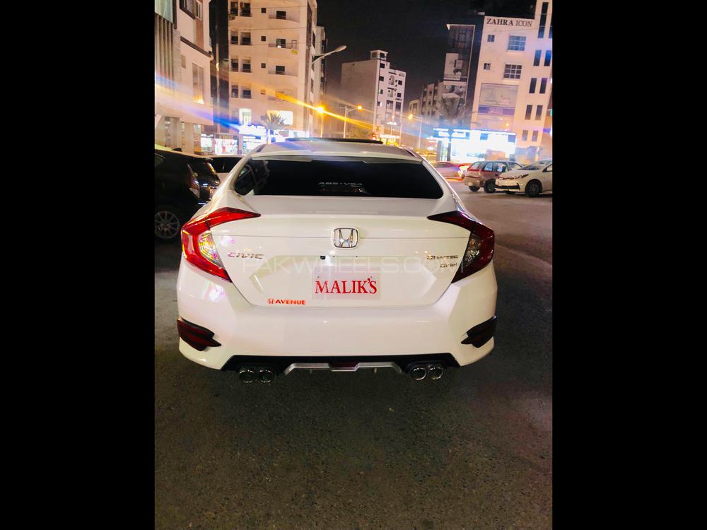Honda Civic 2018 for Sale in Islamabad Honda Civic 2018 for Sale in Islamabad Image-6