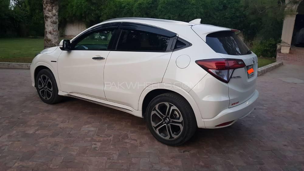 Honda Vezel 2017 for Sale in Islamabad Honda Vezel 2017 for Sale in Islamabad Image-5