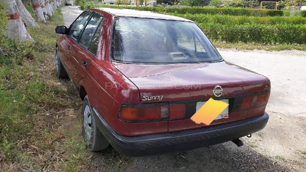 Nissan Sunny 1990 for Sale in Nowshera cantt Nissan Sunny 1990 for Sale in Nowshera cantt Image-4