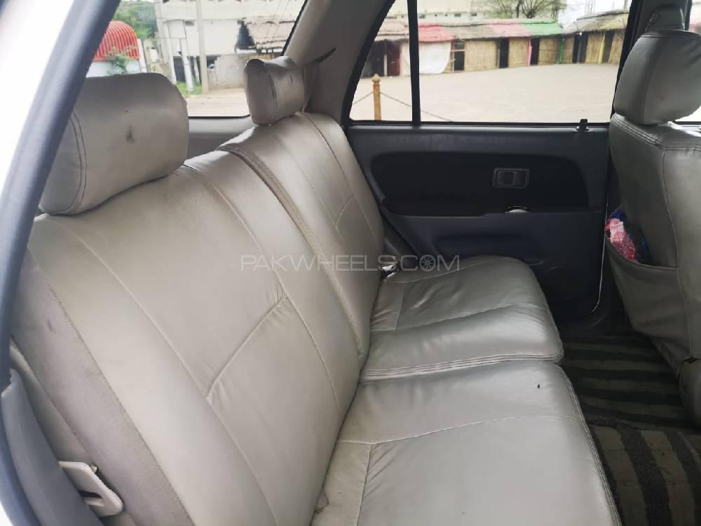 Toyota Surf 2000 for Sale in Islamabad Toyota Surf 2000 for Sale in Islamabad Image-14