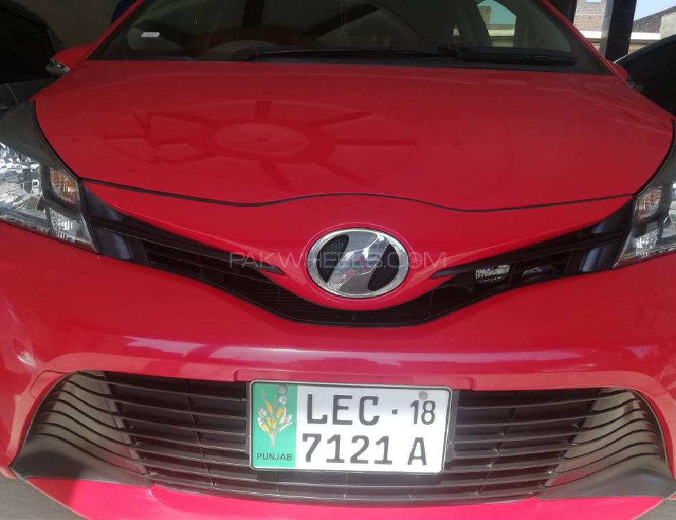Toyota Vitz 2018 for Sale in Sialkot Toyota Vitz 2018 for Sale in Sialkot Image-2