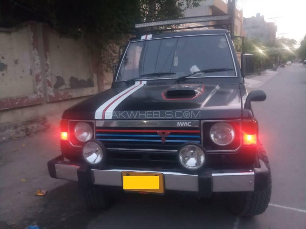 Mitsubishi Pajero 1989 for Sale in Lahore Image-1