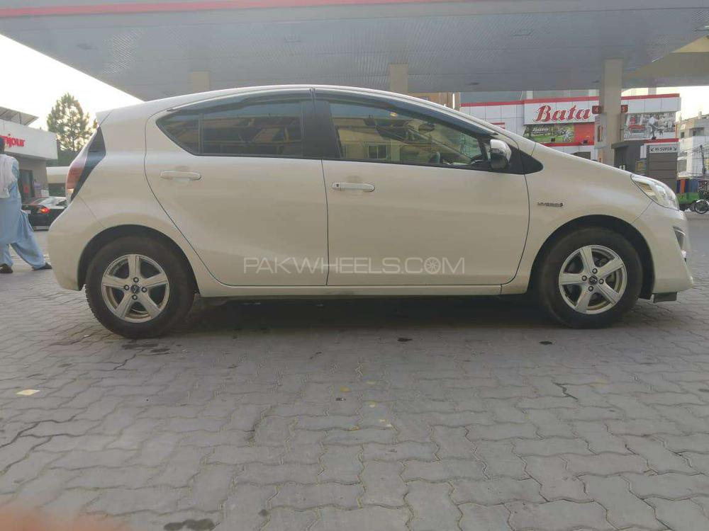 Toyota Aqua 2016 for Sale in Rawalpindi Toyota Aqua 2016 for Sale in Rawalpindi Image-2