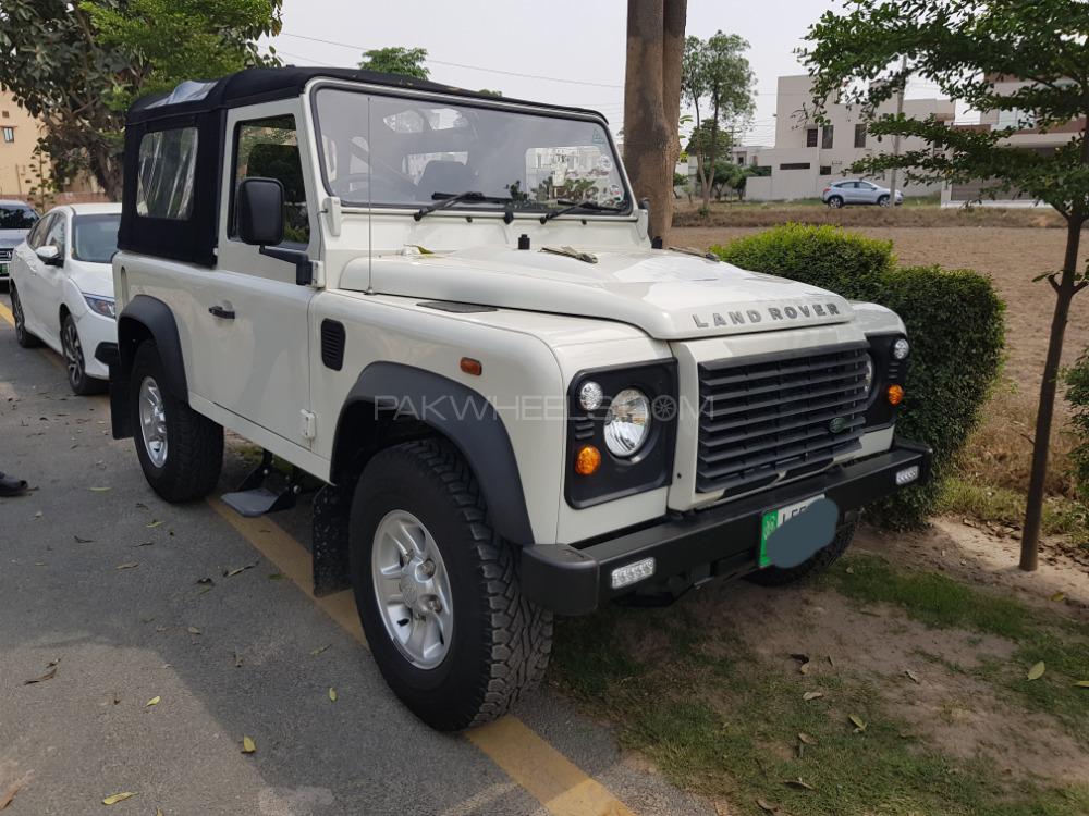 Land Rover Defender 2017 for Sale in Lahore Image-1