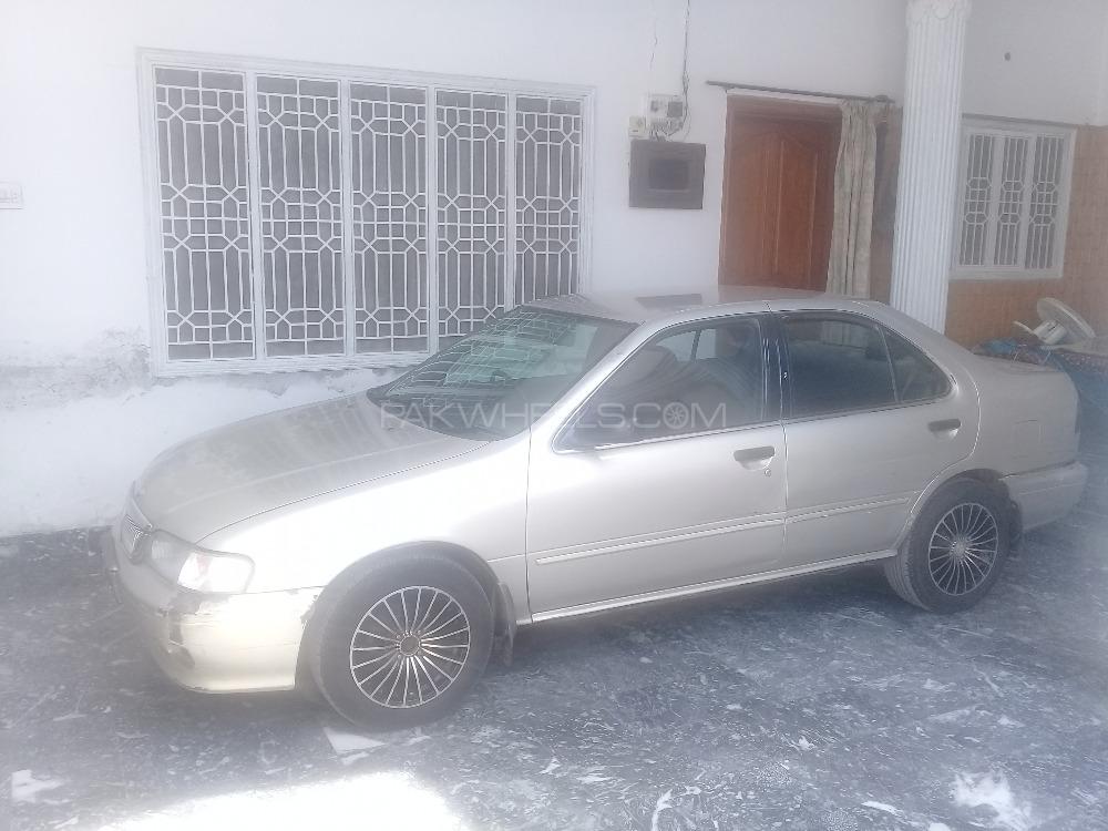 Nissan Sunny 2002 for Sale in Haripur Image-1