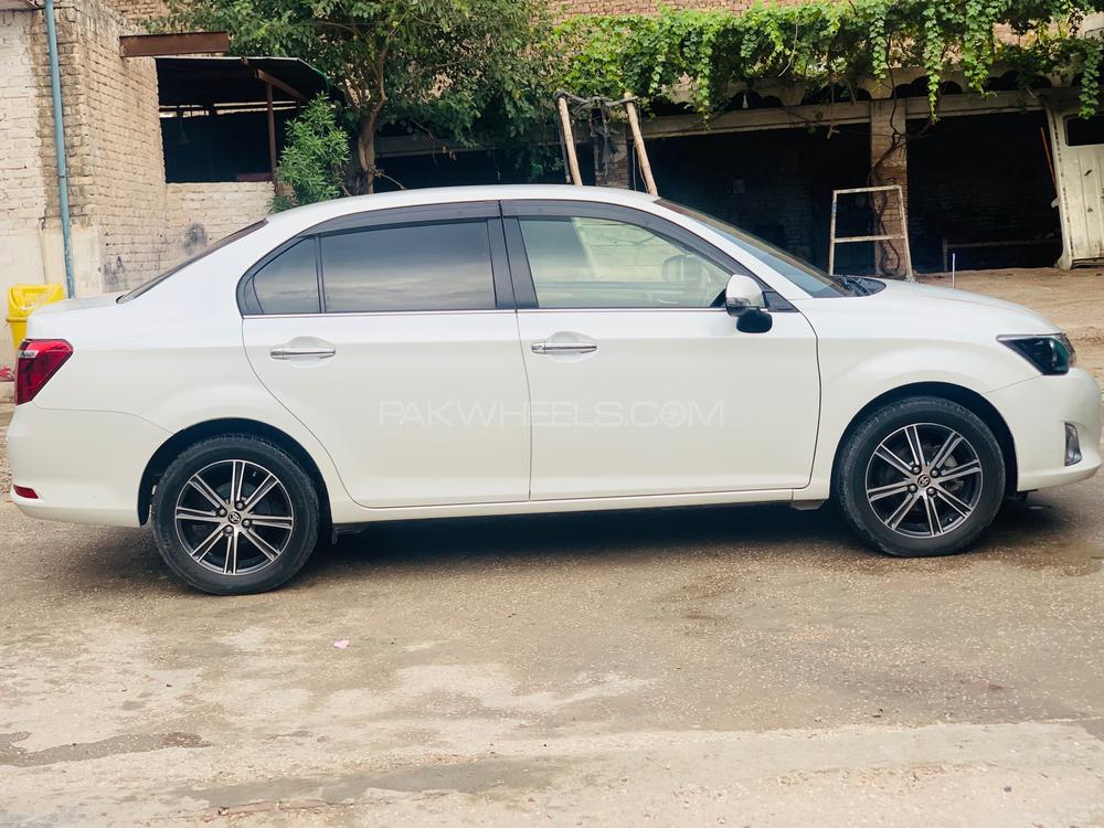 Toyota Corolla Axio 2012 for Sale in Peshawar Toyota Corolla Axio 2012 for Sale in Peshawar Image-12