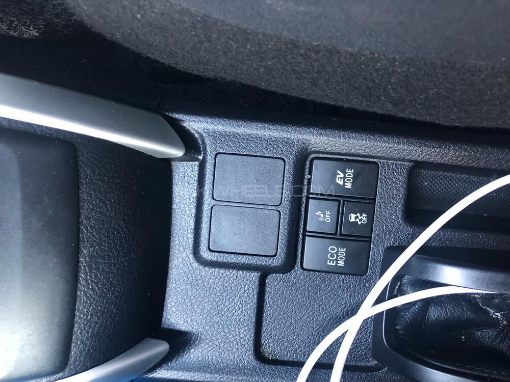 Toyota Corolla Fielder 2015 for Sale in Haripur Toyota Corolla Fielder 2015 for Sale in Haripur Image-12