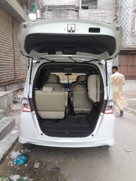 Honda Freed 2013 for Sale in Karachi Honda Freed 2013 for Sale in Karachi Image-7