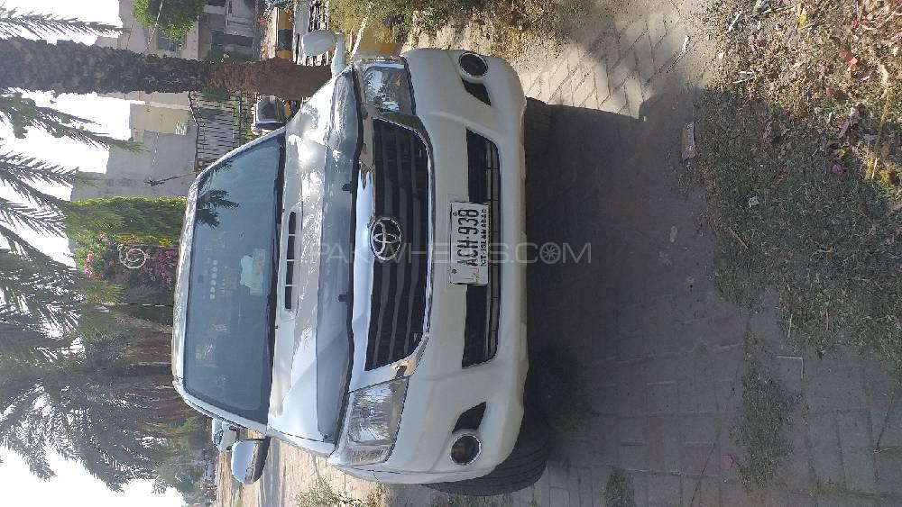Toyota Hilux 2014 for Sale in Sialkot Toyota Hilux 2014 for Sale in Sialkot Image-3