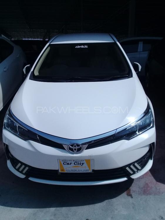 Toyota Corolla 2017 for Sale in Peshawar Image-1