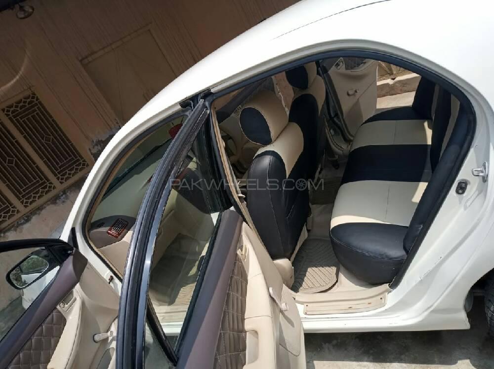 ٹویوٹا کرولا 2008 for Sale in گجرات ٹویوٹا کرولا 2008 for Sale in گجرات Image-8