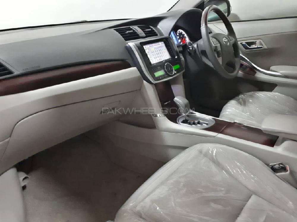 Toyota Premio 2011 for Sale in Karachi Toyota Premio 2011 for Sale in Karachi Image-11