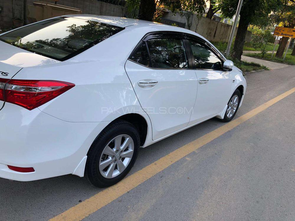 Toyota Corolla 2017 for Sale in Islamabad Toyota Corolla 2017 for Sale in Islamabad Image-2