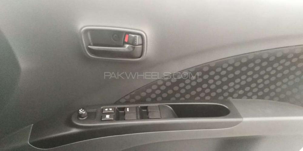 Suzuki Cultus 2018 for Sale in Faisalabad Suzuki Cultus 2018 for Sale in Faisalabad Image-7